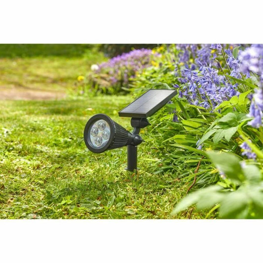 Solar garden lights