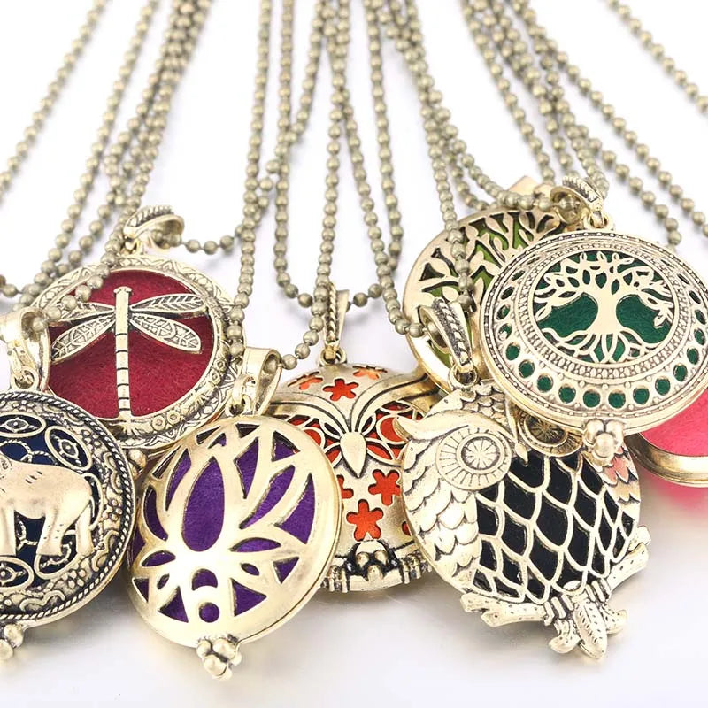 Popular Design Fashion Aromatherapy Locket Necklace Perfume Essential Oil Diffuser