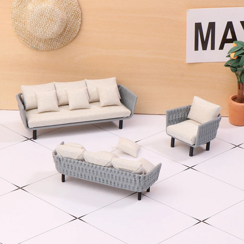 Dollhouse Miniature Furniture, Pretend Play Toy, Sofa Model for Children's Photo Props.