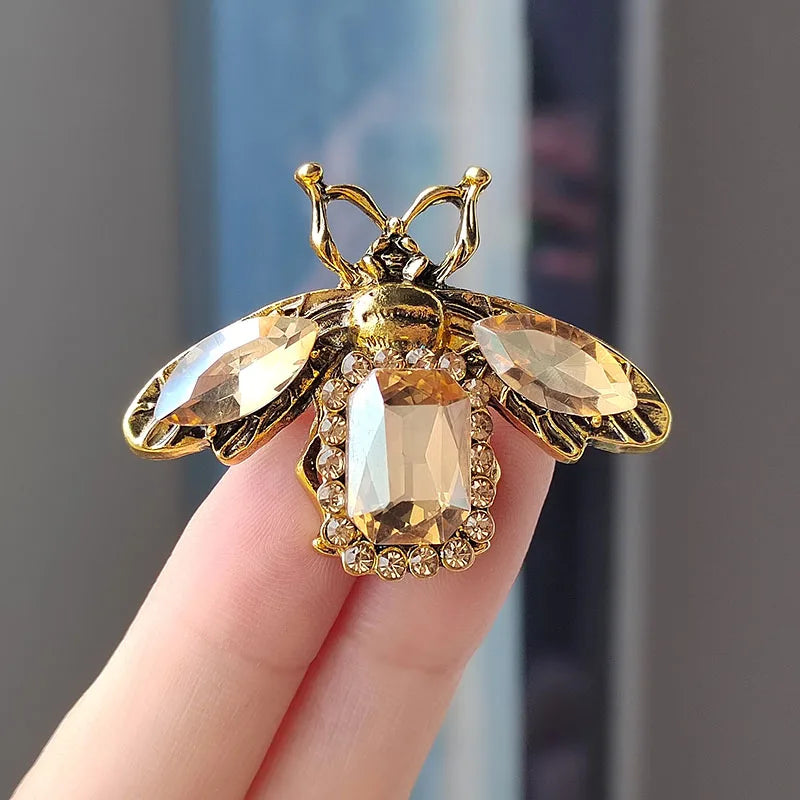 Vintage Green Crystal Bee Brooches For Women Rhinestone Insect Champagne
