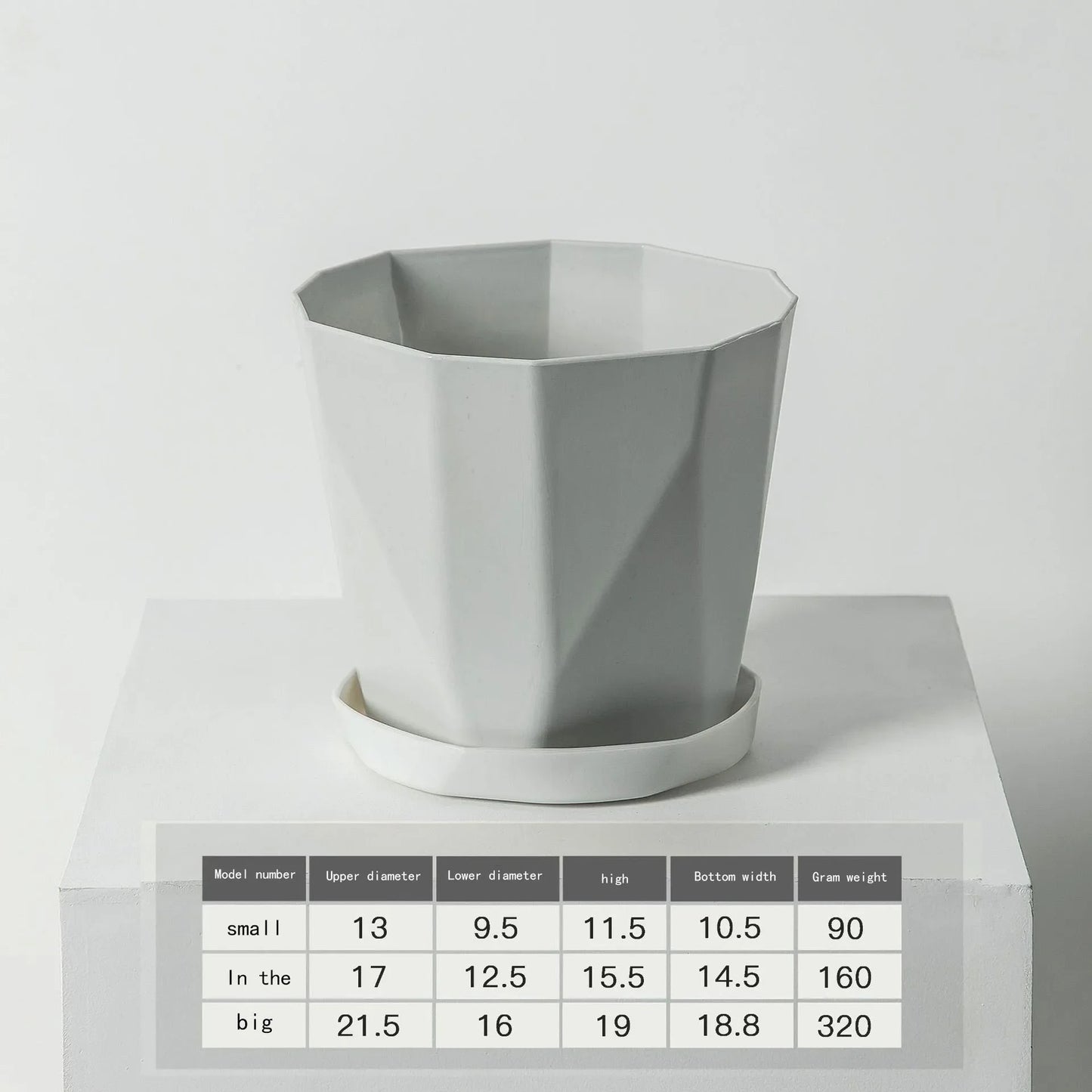 Plastic Flower Pots for Indoor and Outdoor, Large-Diameter Flower Pots