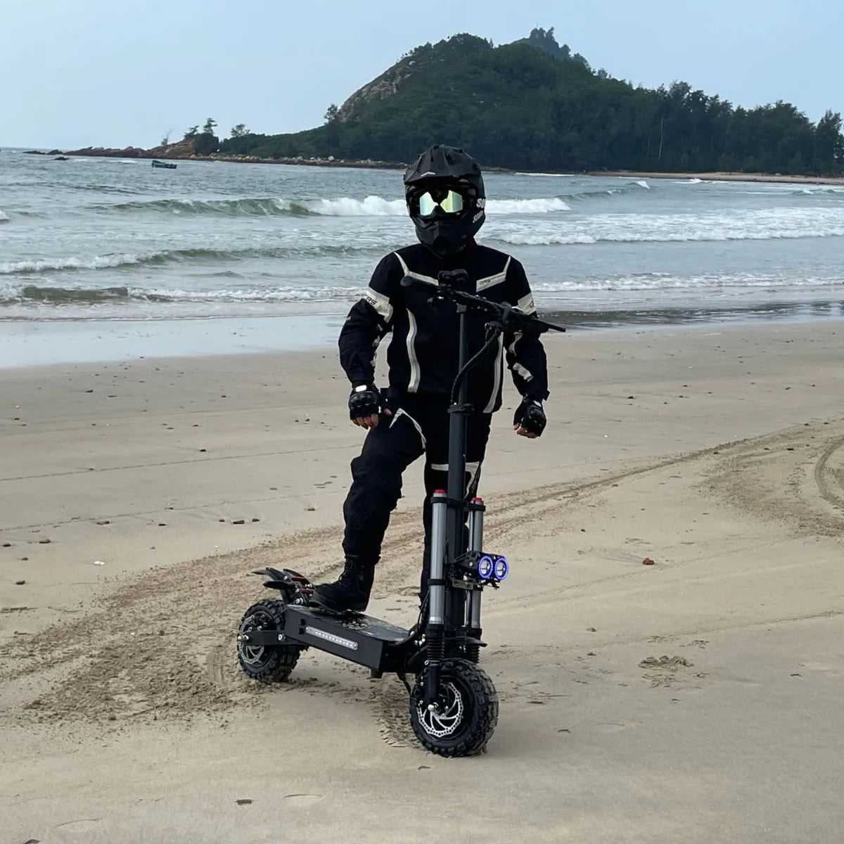 E5B 6000W Dual Motor Electric Scooter 60V 35Ah Battery 80KM/H High Speed 11 Inch Off Road Tires Dual Hydraulic Brakes