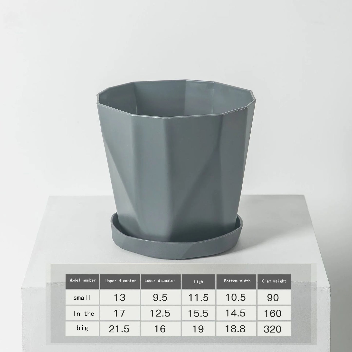 Plastic Flower Pots for Indoor and Outdoor, Large-Diameter Flower Pots